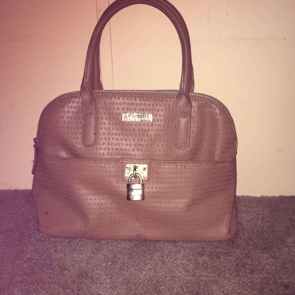 Reaction Kenneth Cole purse